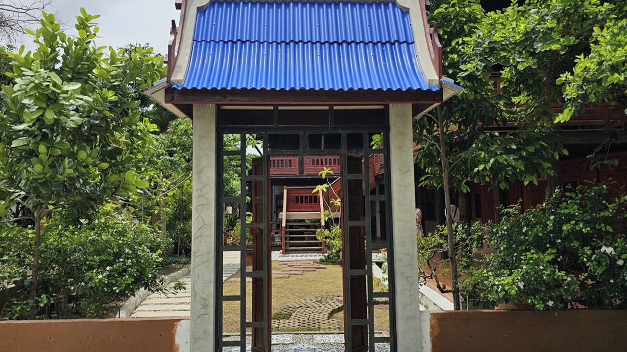 Photo of Outdoor in Taling Chan
