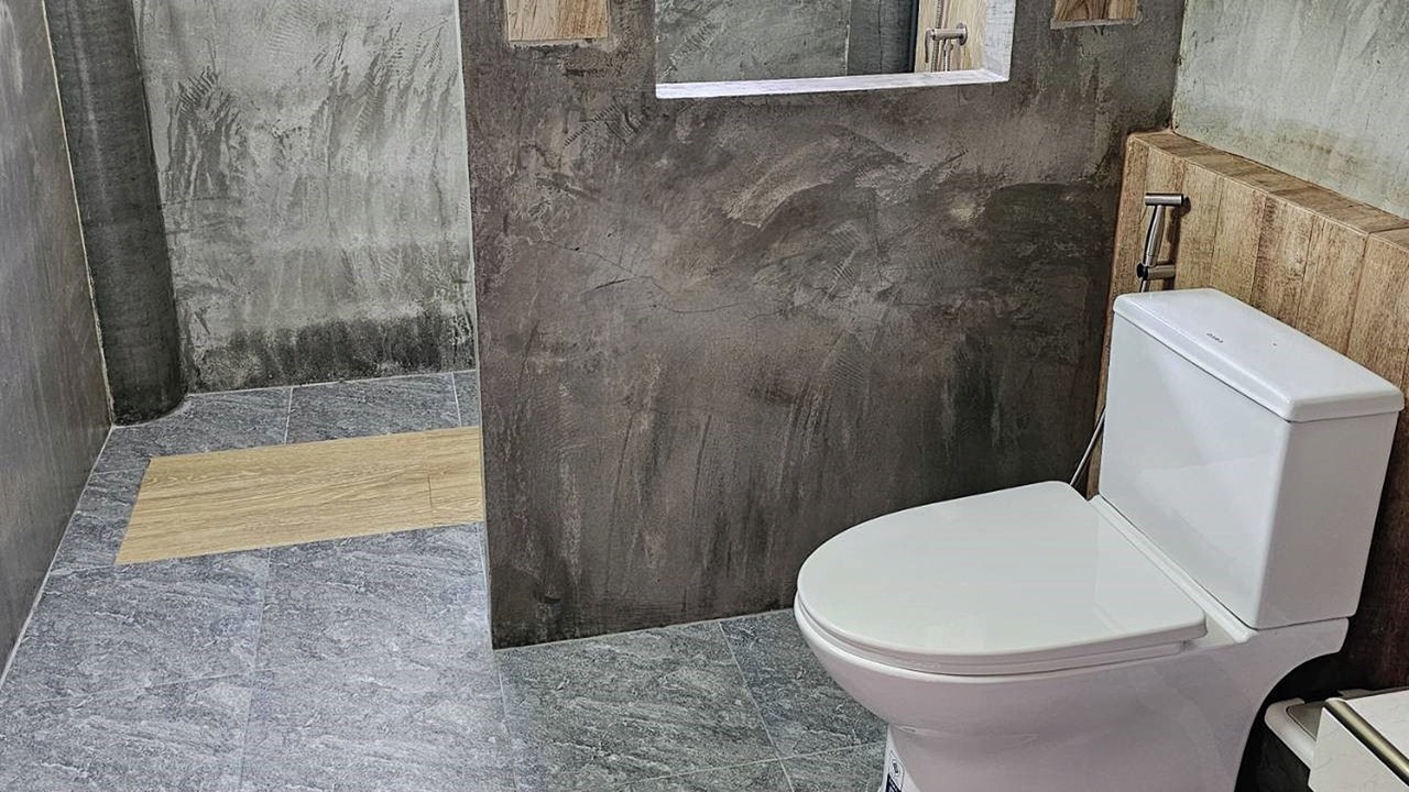 Photo of Bathroom in Taling Chan