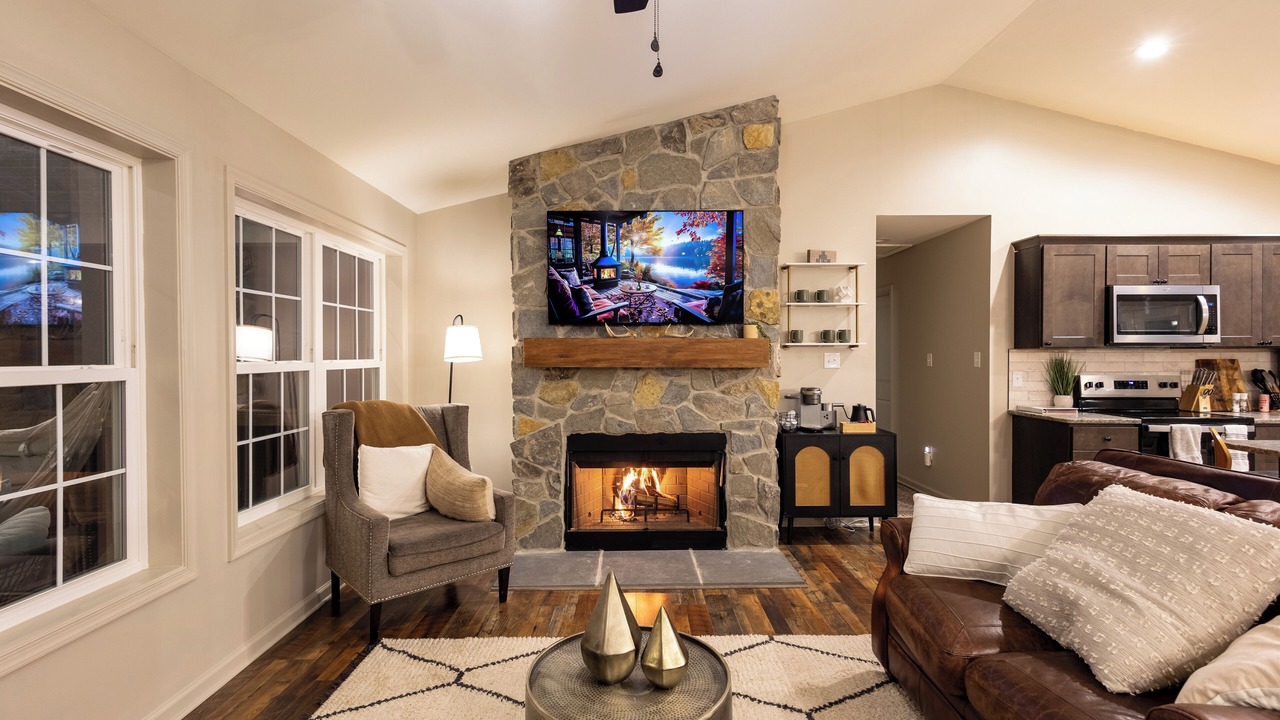 Photo of Livingroom in Front Royal