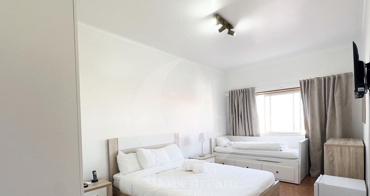 Photo of Bedroom in Santa Iria da Azoia