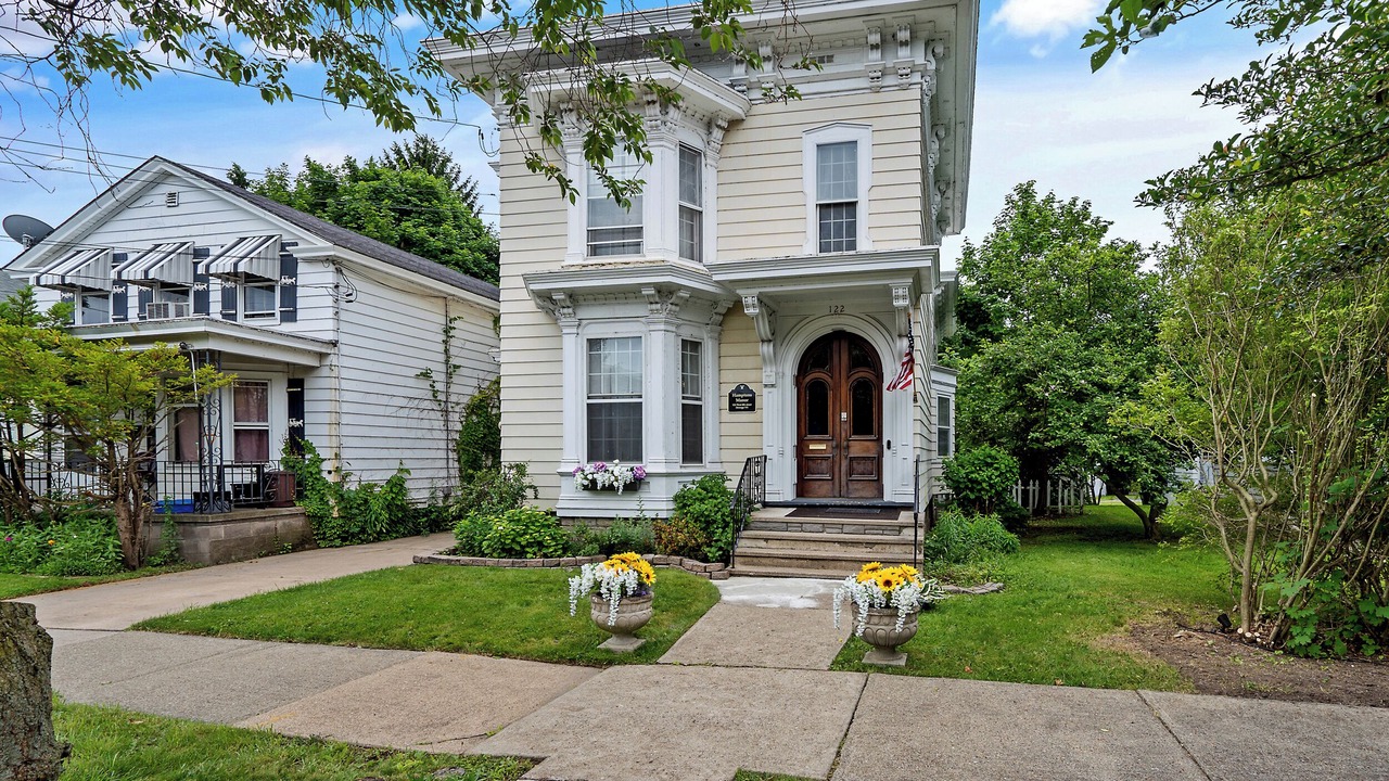 Photo of Outdoor in Oswego