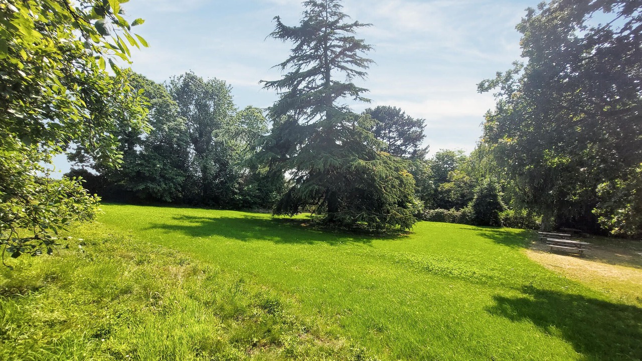 Photo of Others in Plouegat-Moysan