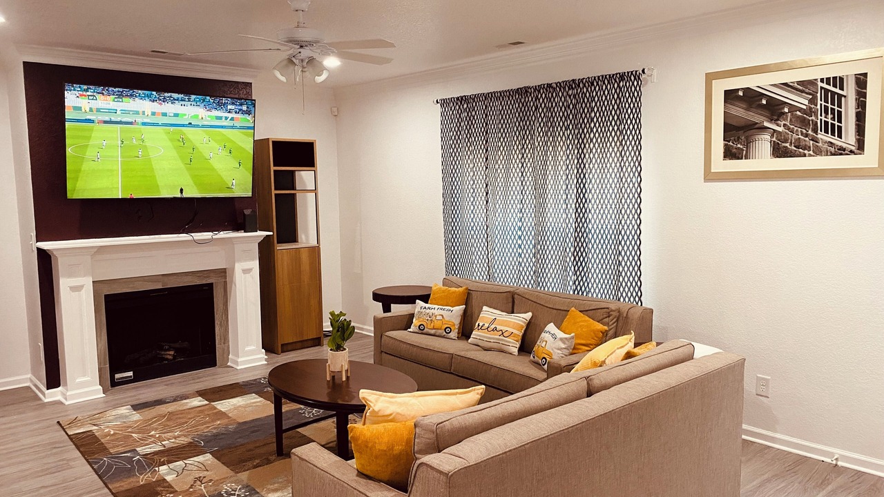 Photo of Livingroom in Newport News