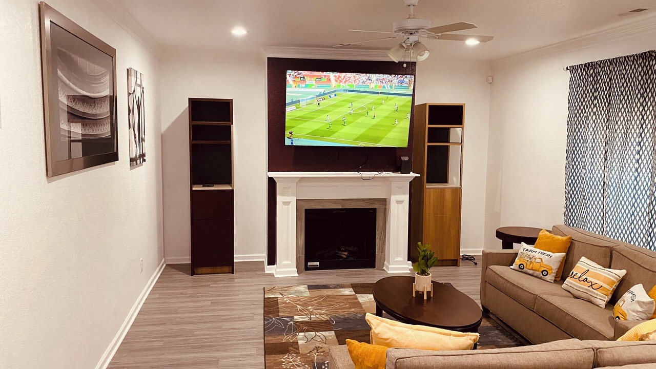 Photo of Livingroom in Newport News