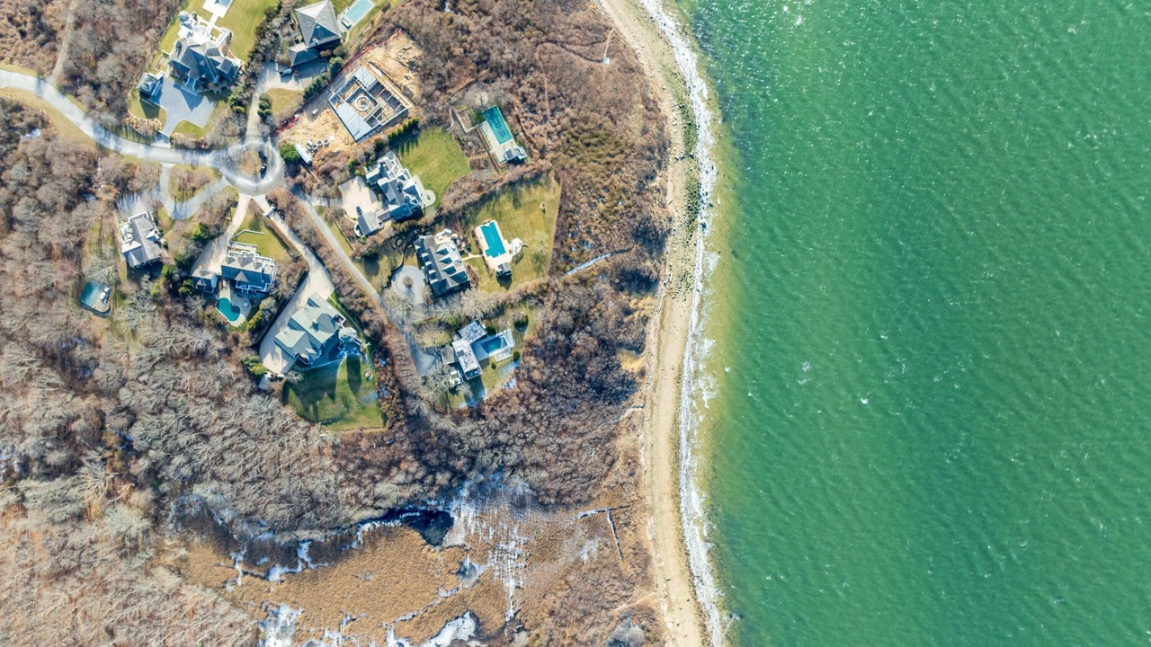 Photo of Others in Montauk