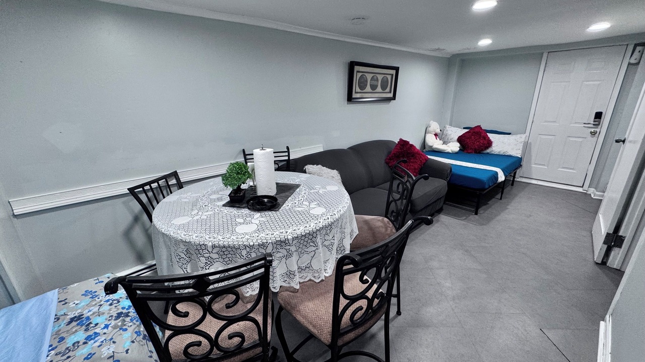 Photo of Bedroom in North Bergen