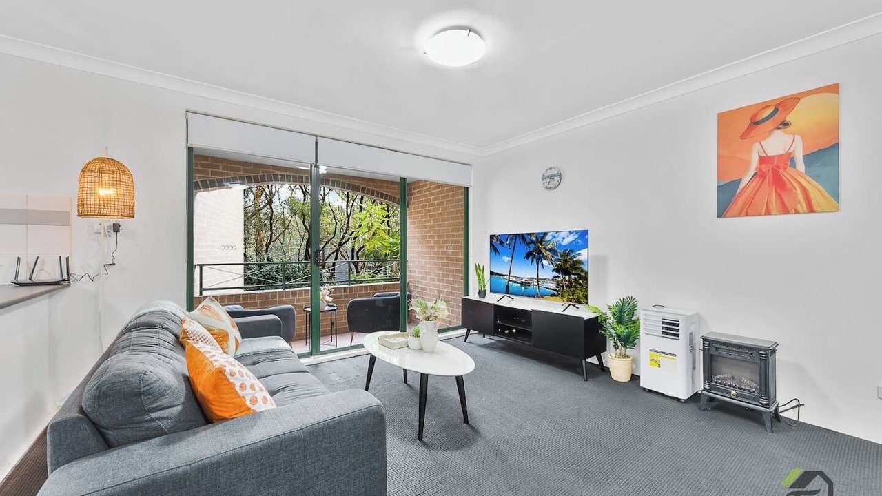 Photo of Others in Chippendale