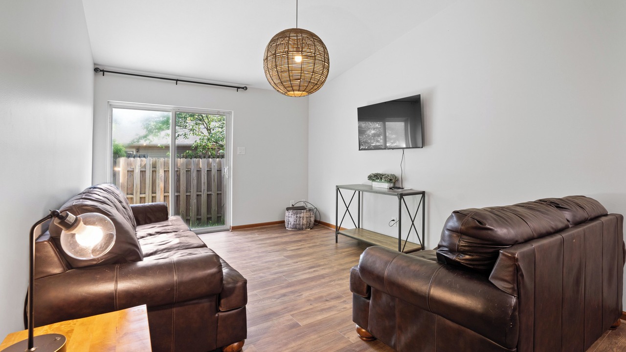 Photo of Livingroom in Wheeler