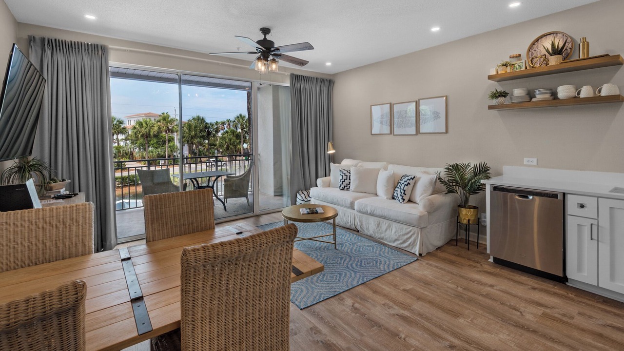 Photo of Patio Balcony in Gulf Place