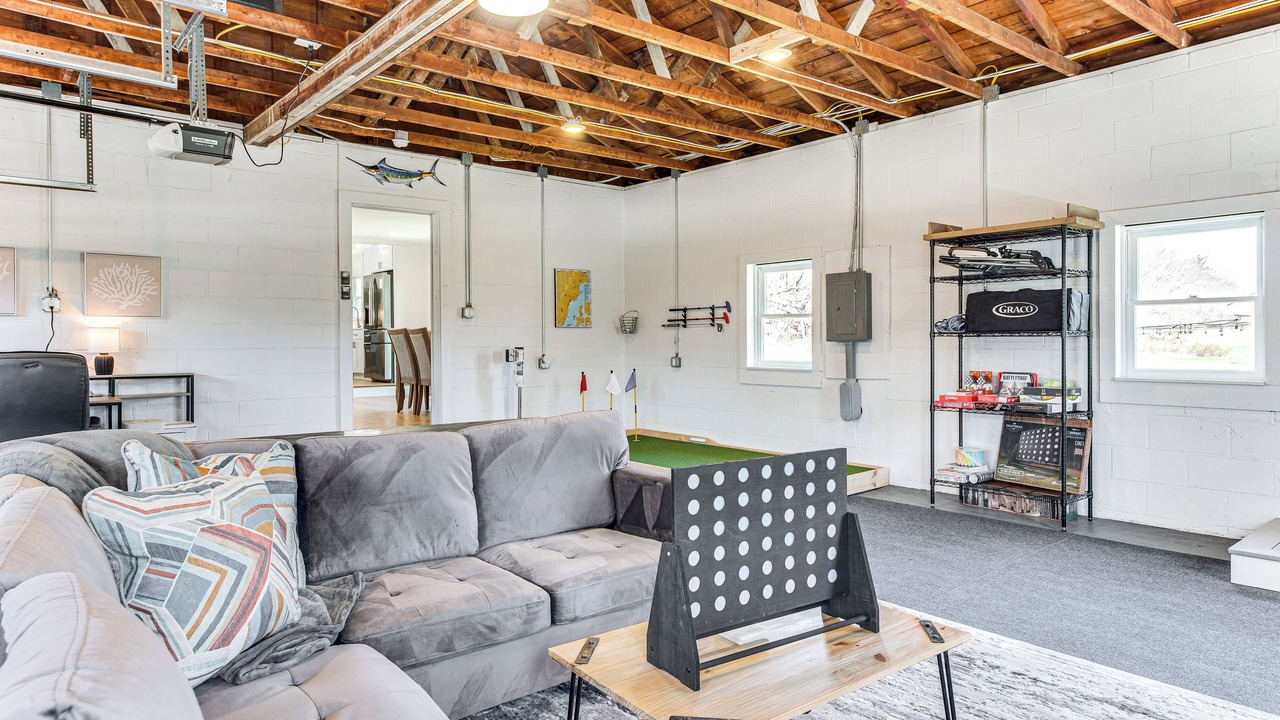 Photo of Livingroom in South Eliot