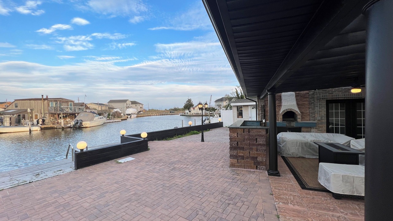 Photo of Outdoor in Long Island