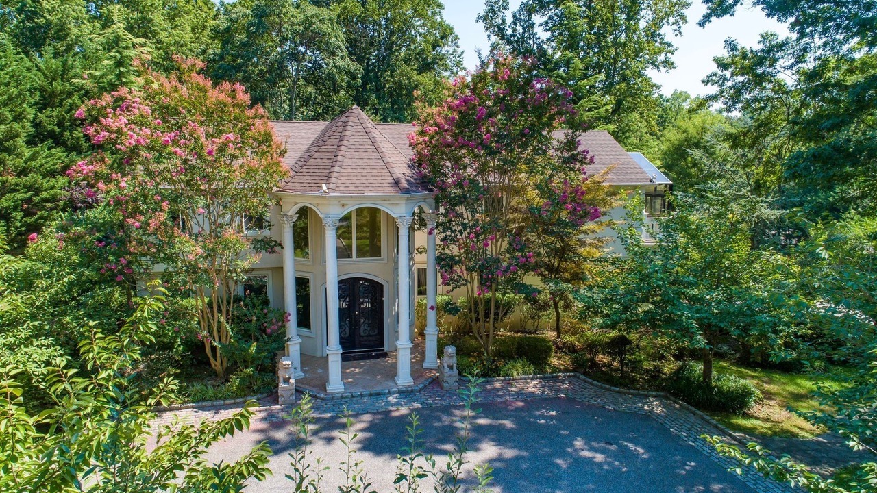 Photo of Outdoor in Old Westbury