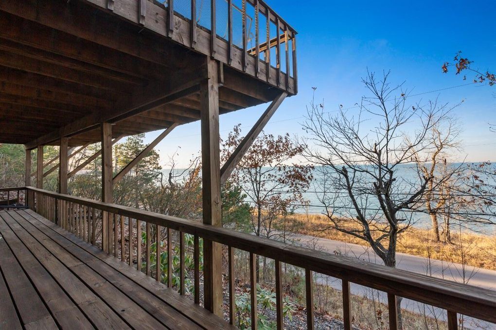 Photo of Outdoor in Beverly Shores