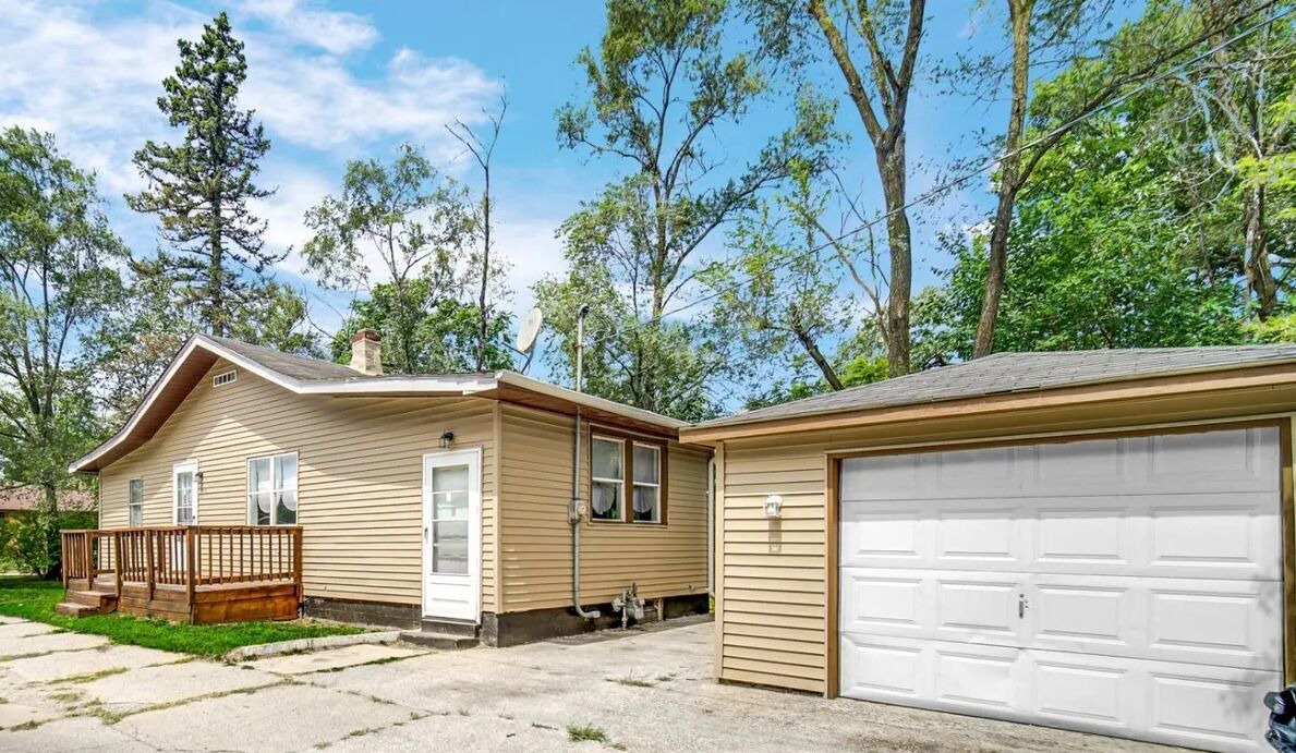 Photo of Outdoor in Gary