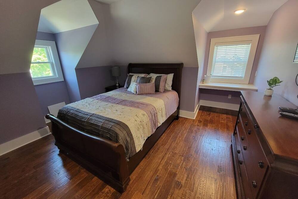 Photo of Bedroom in South Kortright