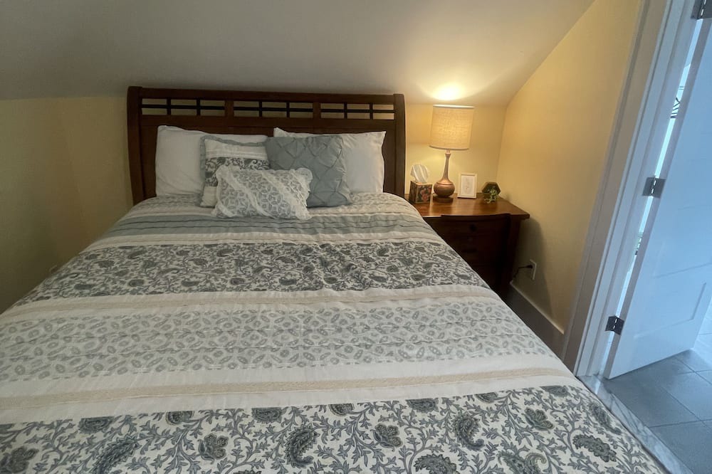 Photo of Bedroom in South Kortright