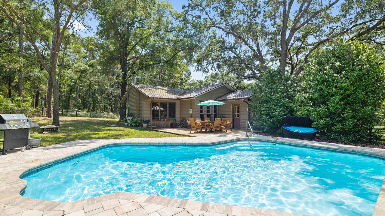 Photo of Outdoor in Brooksville