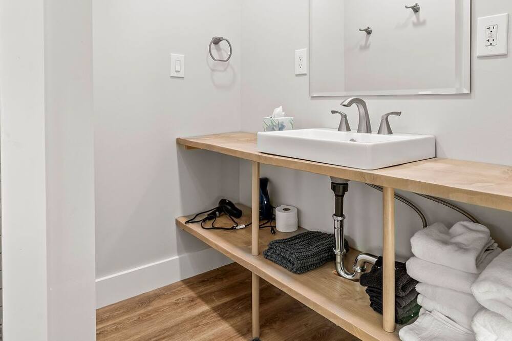 Photo of Bathroom in Skaneateles