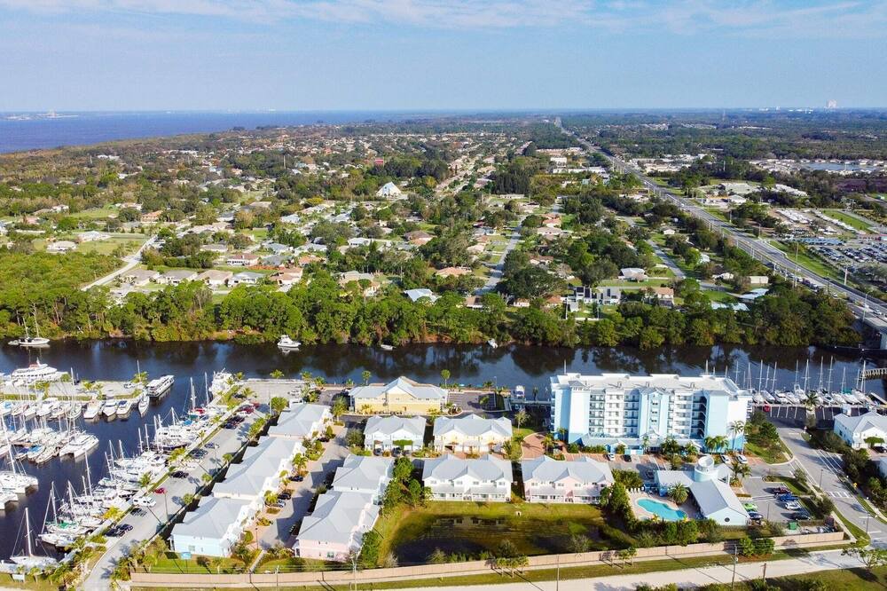 Photo of Outdoor in Merritt Island