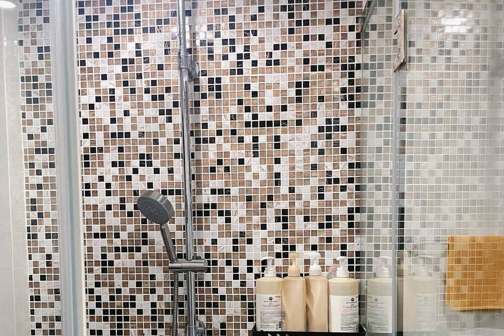 Photo of Bathroom in Xiangzhou District