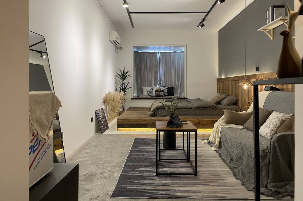 Photo of Livingroom in Shangqing Temple