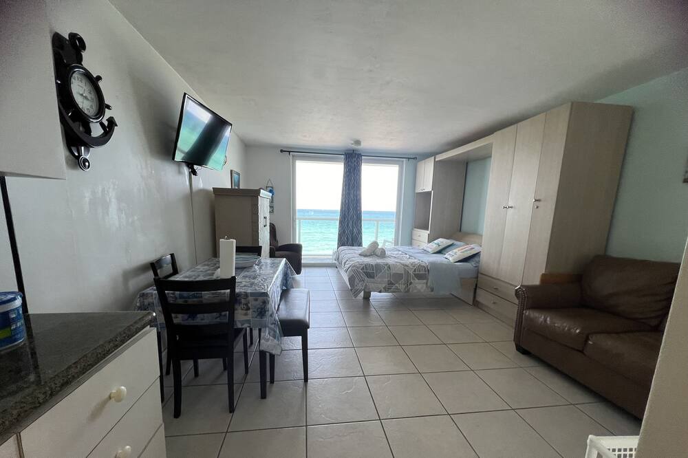 Photo of Others in Sunny Isles Beach