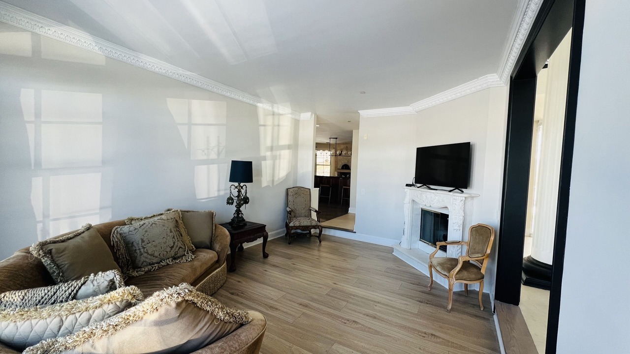 Photo of Livingroom in Oakdale