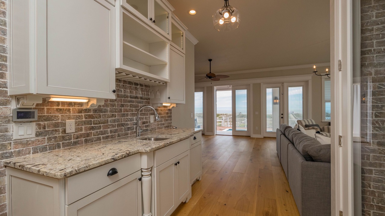 Photo of Kitchen in Butler Beach