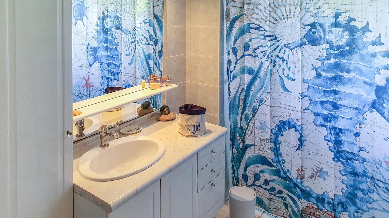 Photo of Bathroom in Tregueux