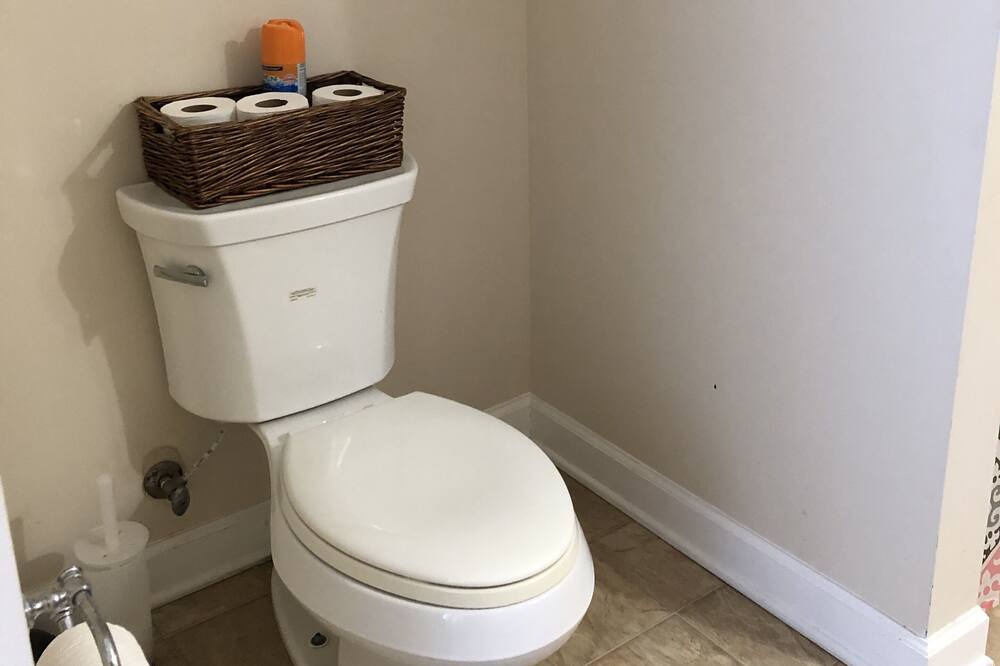 Photo of Bathroom in Achilles