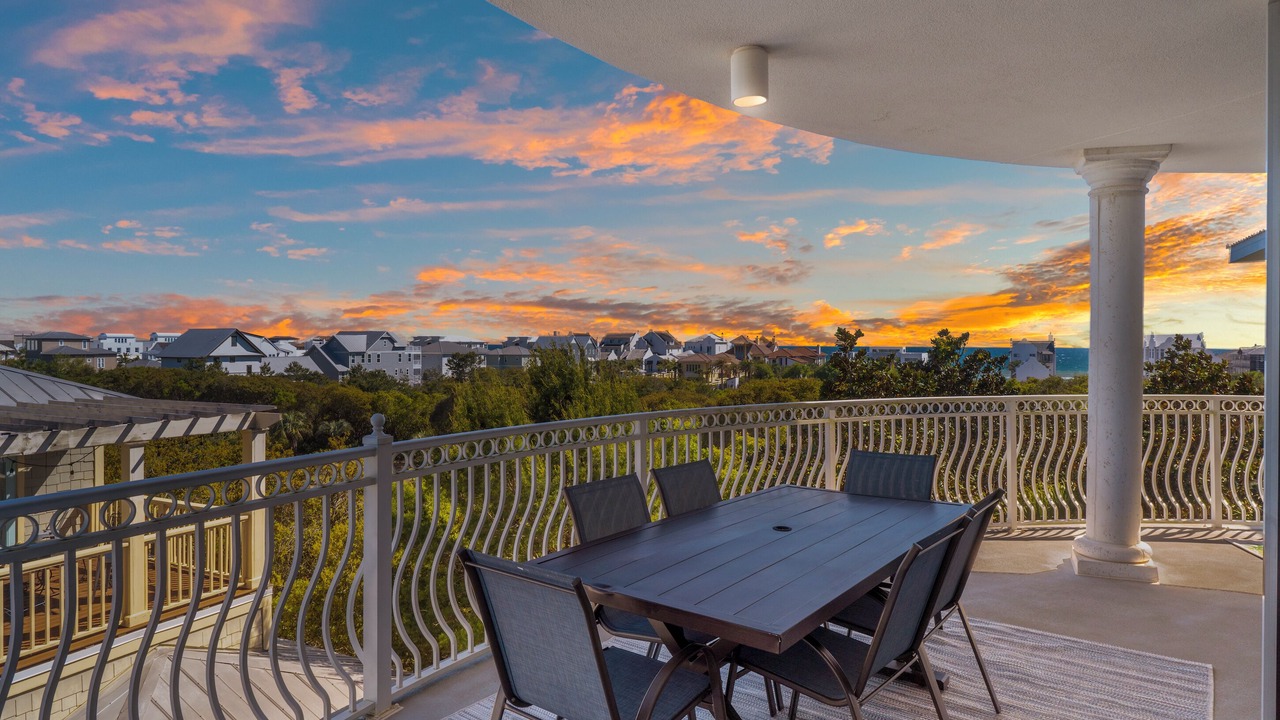 Photo of Bedroom in Rosemary Beach