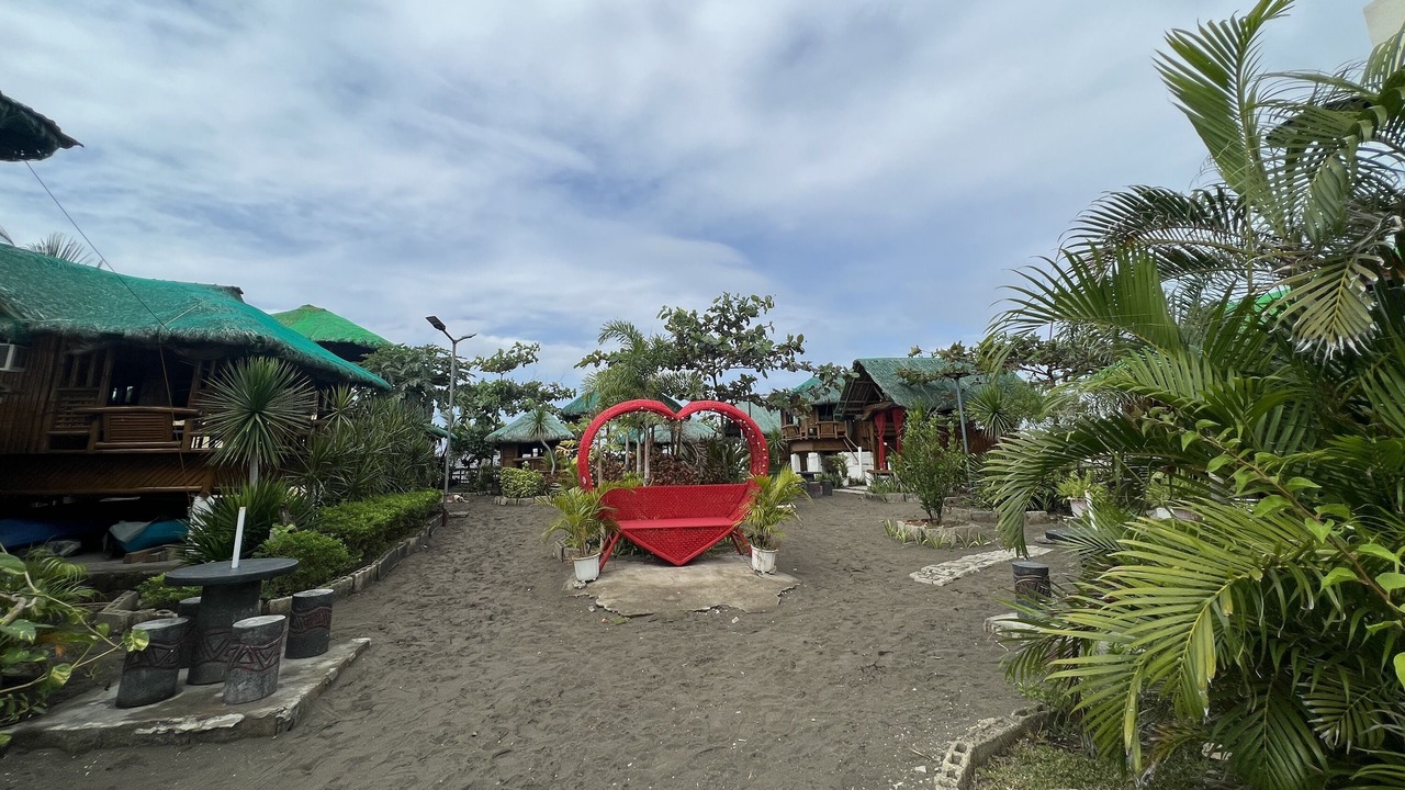 Photo of Others in Lian