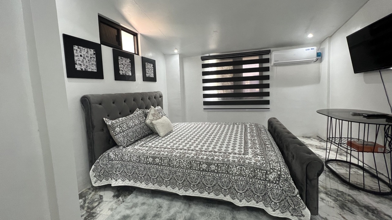 Photo of Bedroom in Lian