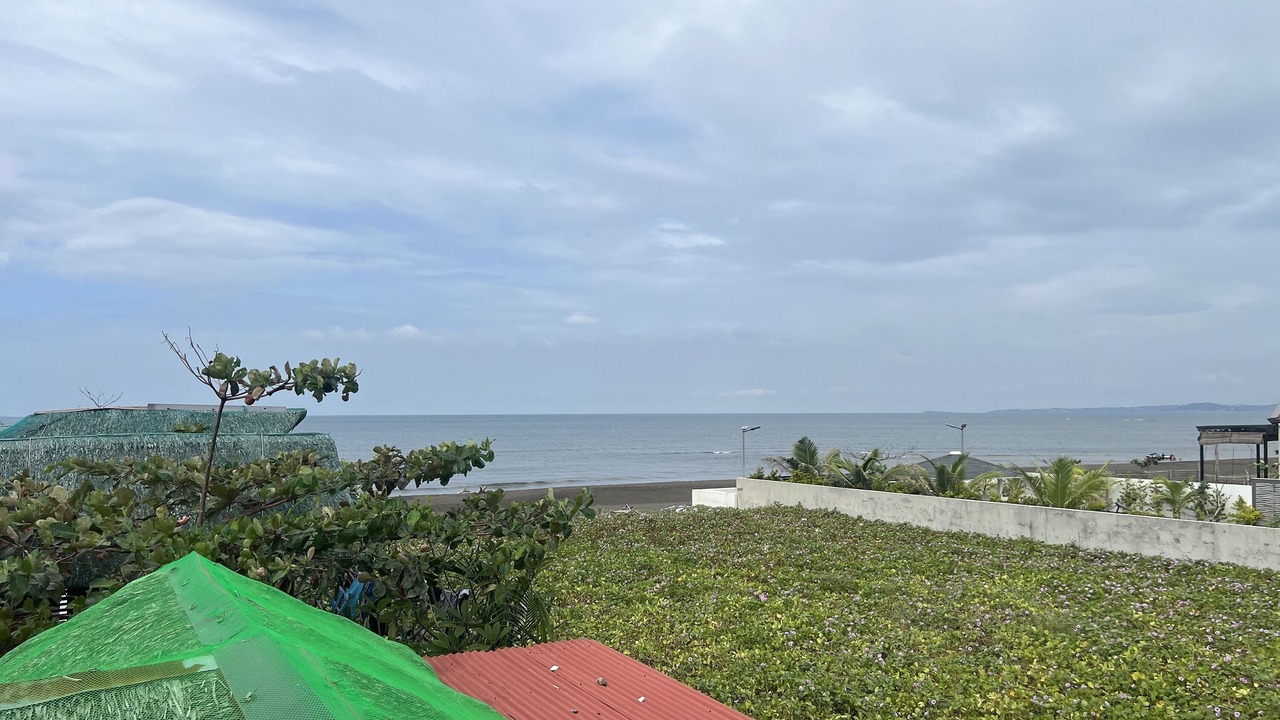 Photo of Outdoor in Lian