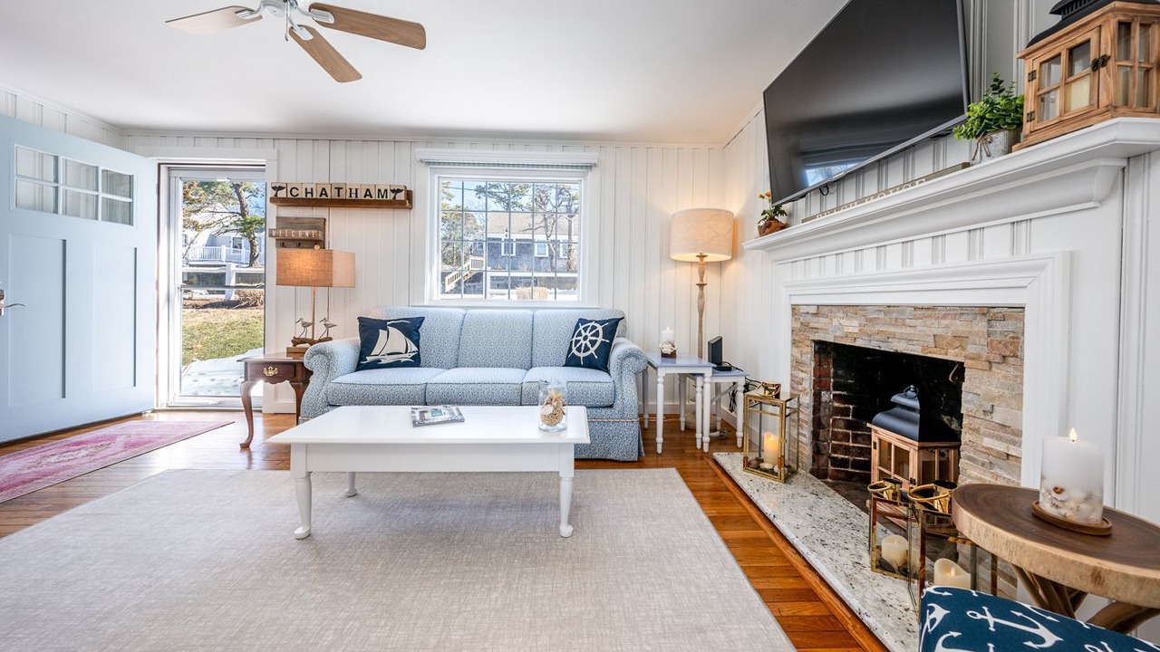 Photo of Livingroom in South Chatham