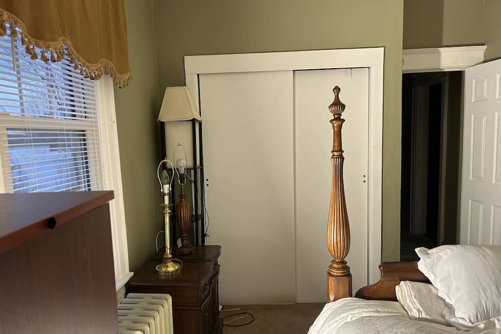 Photo of Bedroom in Baldwin