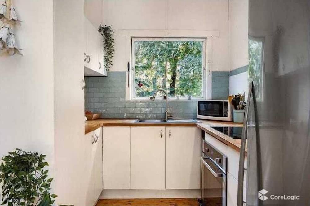 Photo of Kitchen in Bundeena