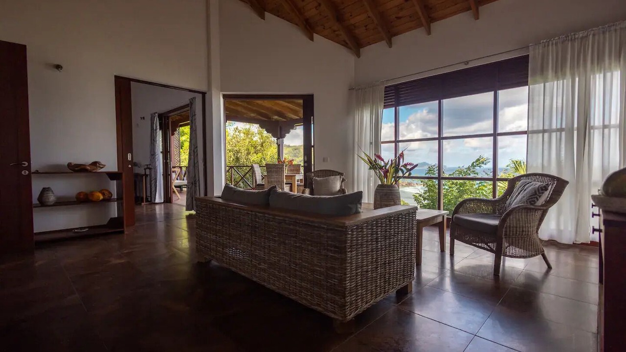 Photo of Livingroom in Port Glaud