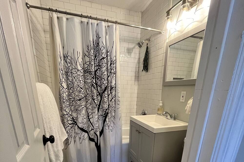 Photo of Bathroom in North Patchogue