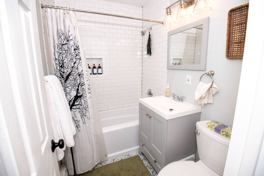Photo of Bathroom in North Patchogue