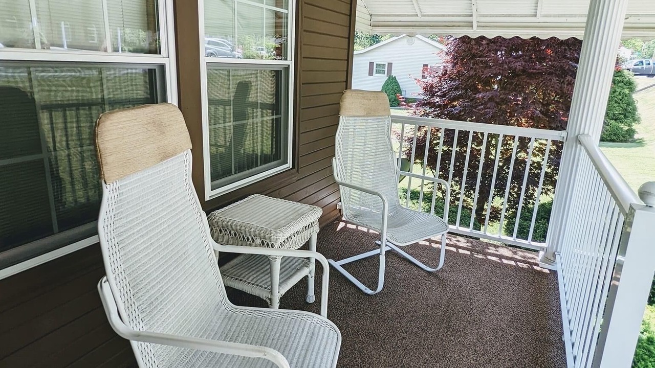 Photo of Patio Balcony in Clintwood