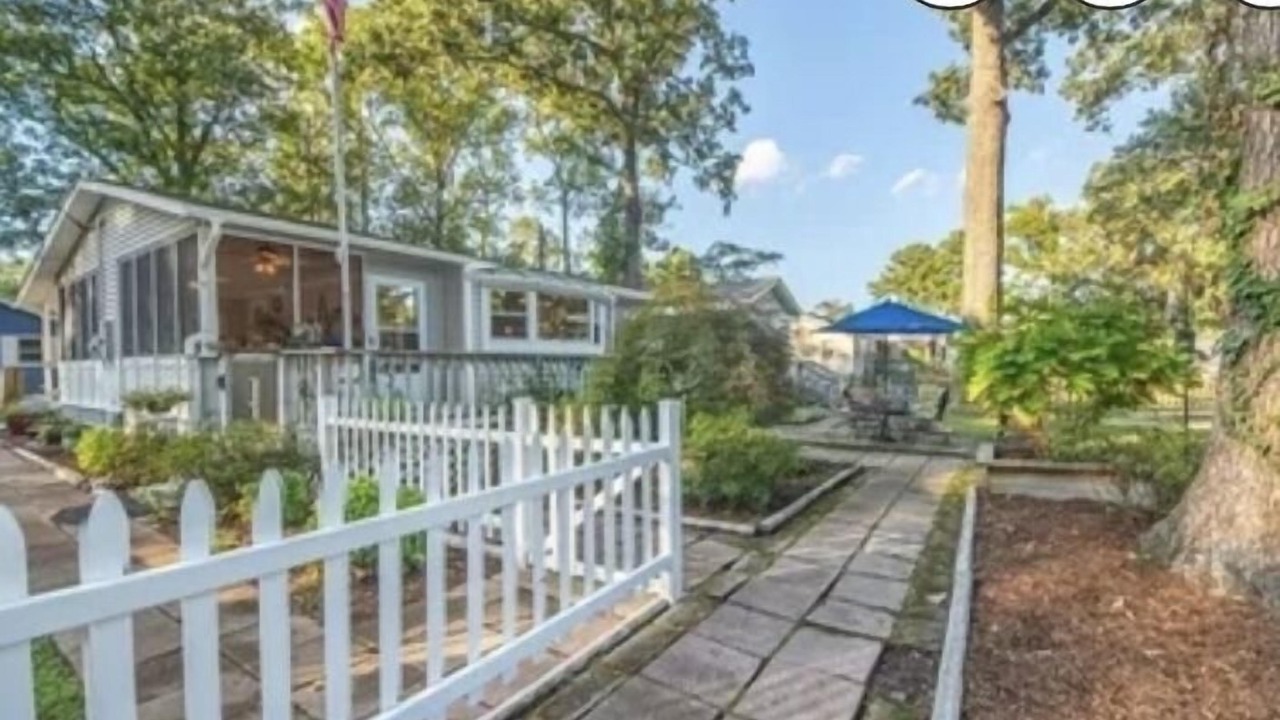 Photo of Outdoor in Grimstead