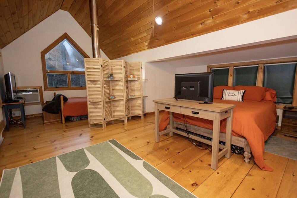 Photo of Bedroom in Windham