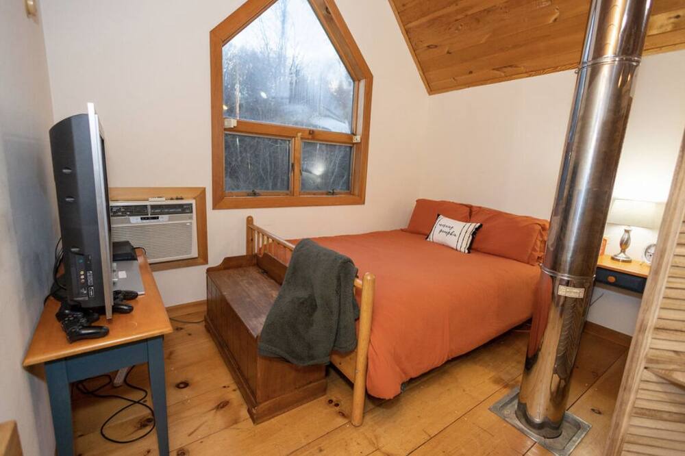 Photo of Bedroom in Windham