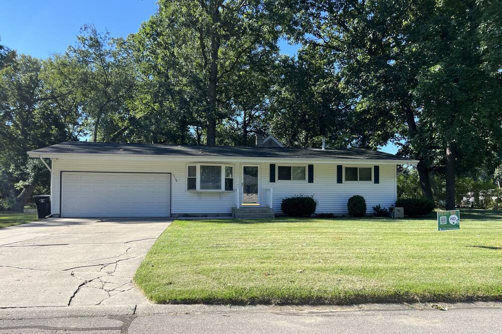 Photo of Outdoor in Wooded Estates