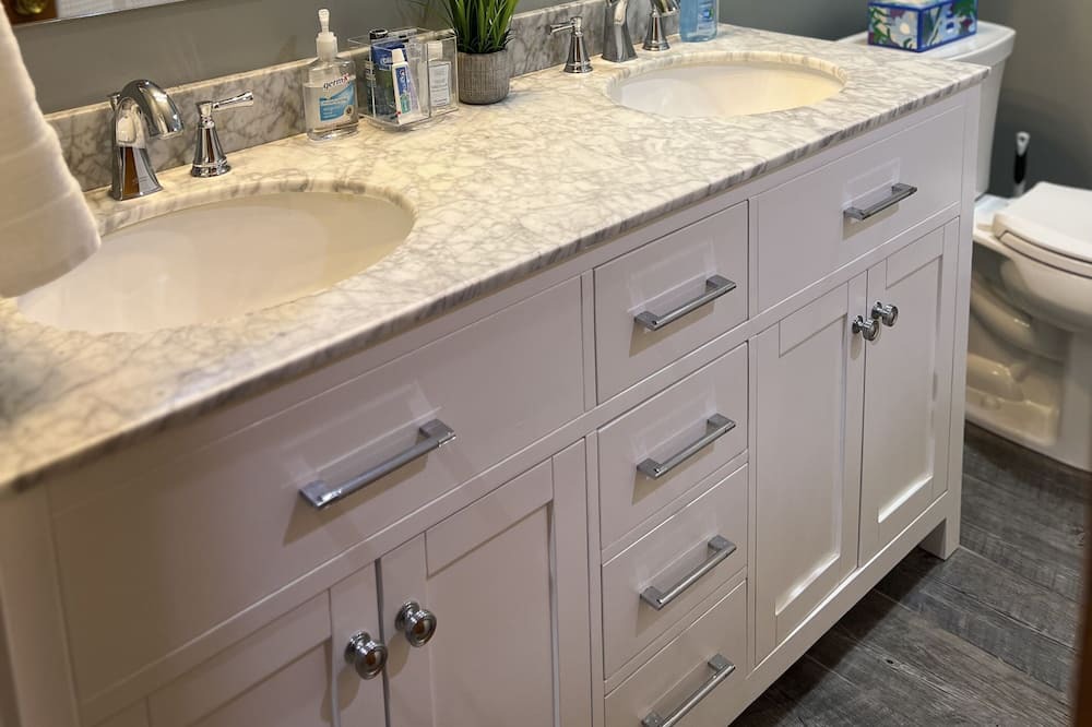 Photo of Bathroom in Wooded Estates