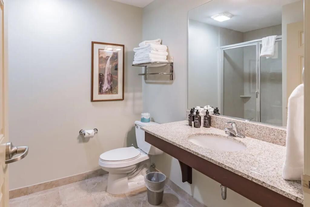 Photo of Bathroom in Hunter