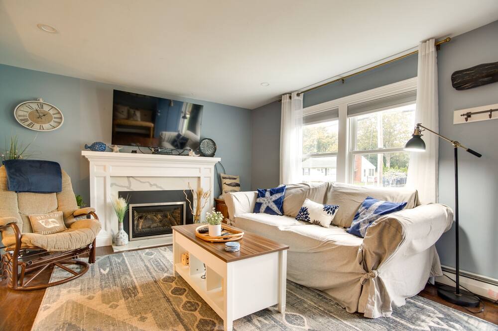 Photo of Bedroom in West Yarmouth