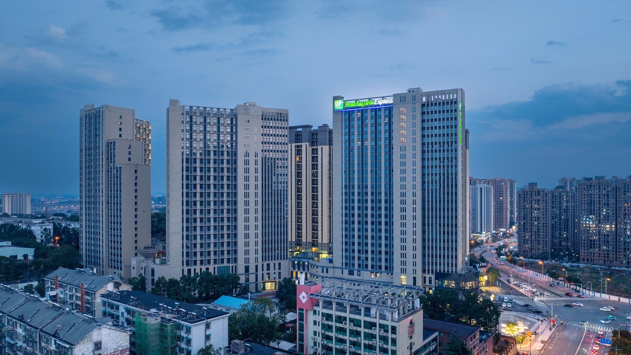 Photo of Outdoor in Yu Hua