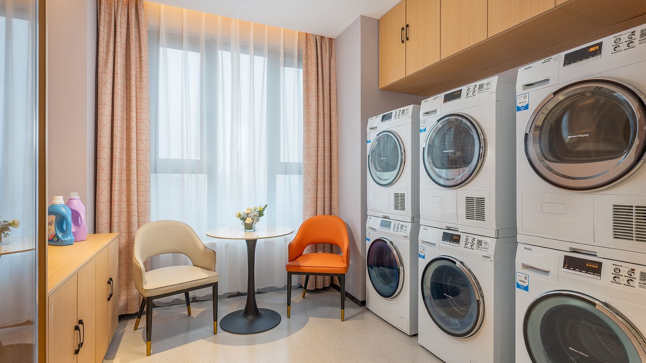 Photo of Bedroom in Yu Hua
